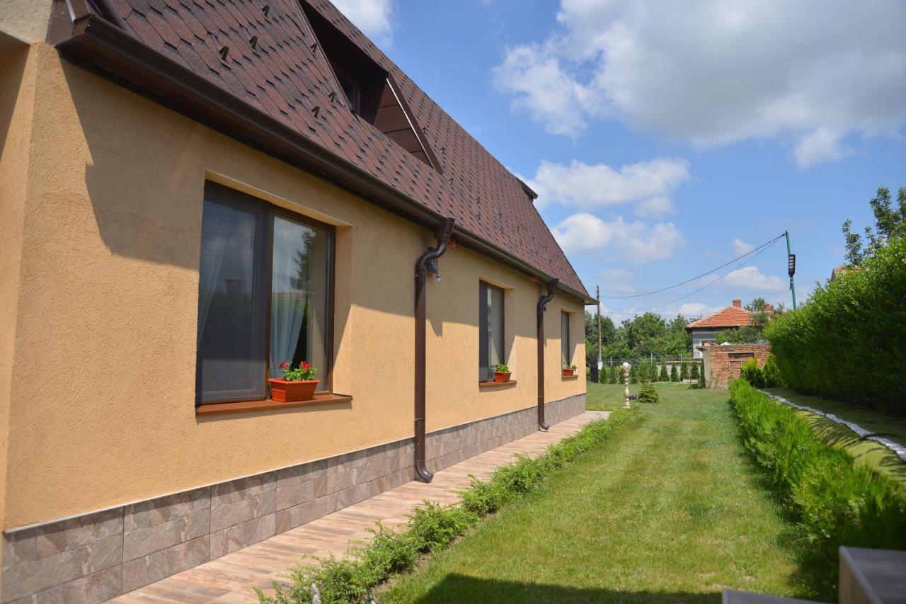 Guest House Erida Trastenik Εξωτερικό φωτογραφία