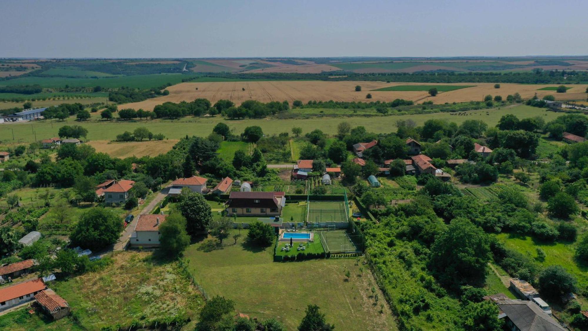 Guest House Erida Trastenik Εξωτερικό φωτογραφία