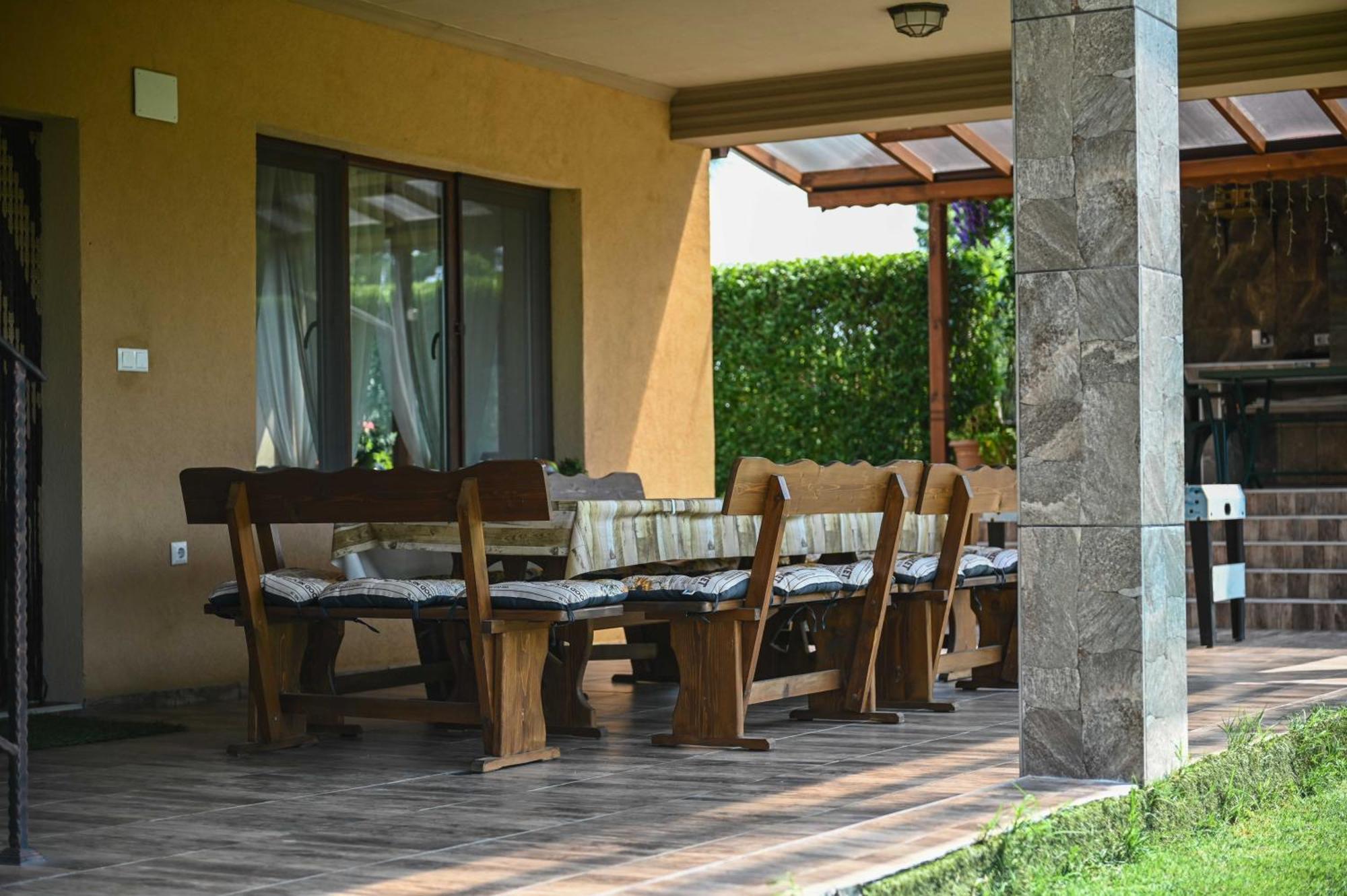 Guest House Erida Trastenik Εξωτερικό φωτογραφία